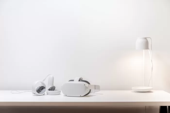 Storytelling in Virtual Reality